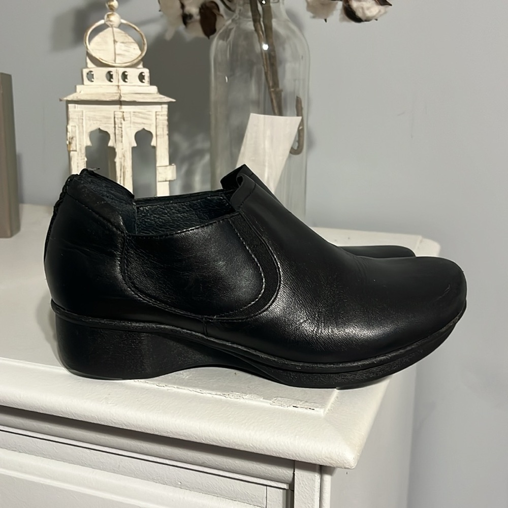 Dansko Black Leather Wedges Lynn Nappa Womens 36
